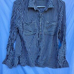 Love Tree Striped Button-Up Shirt | Grey & White | Size M | Roll-Tab Sleeves